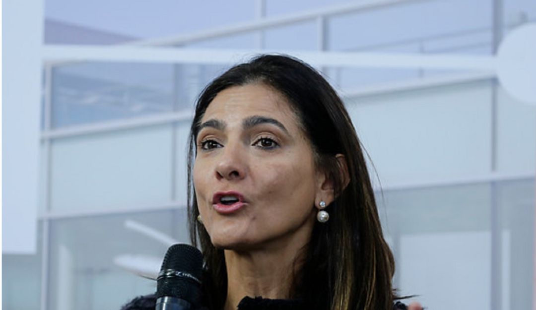Ministra hace llamado