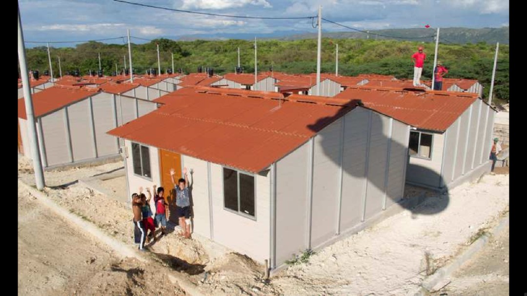 Woodpecker, la empresa colombiana que construye casas con residuos de café