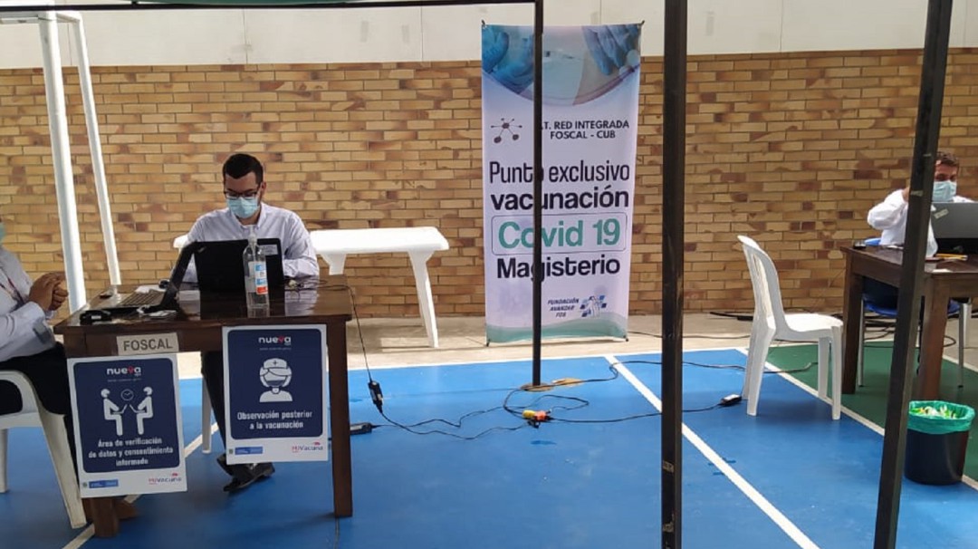Jornada especial para vacunación de docentes en Bucaramanga