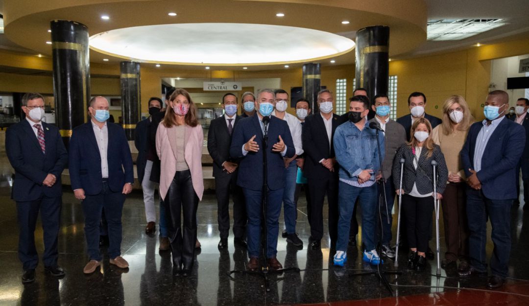 El Gobierno busca propiciar diálogos con los ciudadanos El Gobierno busca propiciar diálogos con los ciudadanos