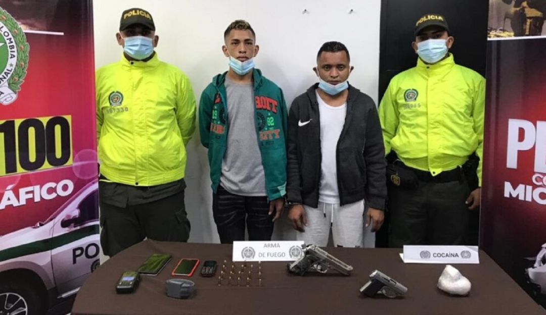 Policía