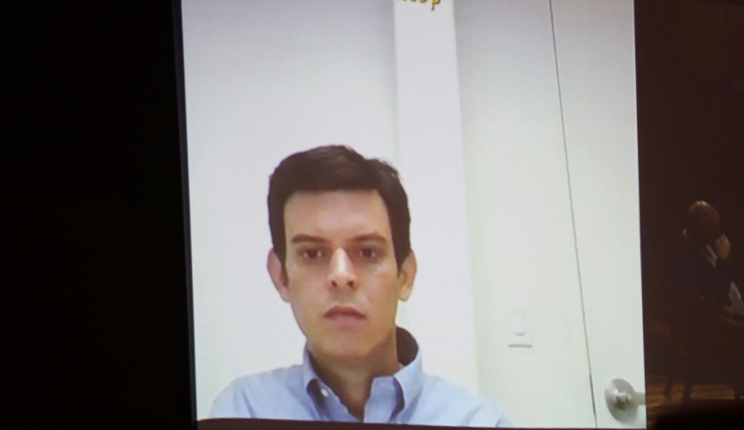 Alejandro Lyons Alejandro Lyons
