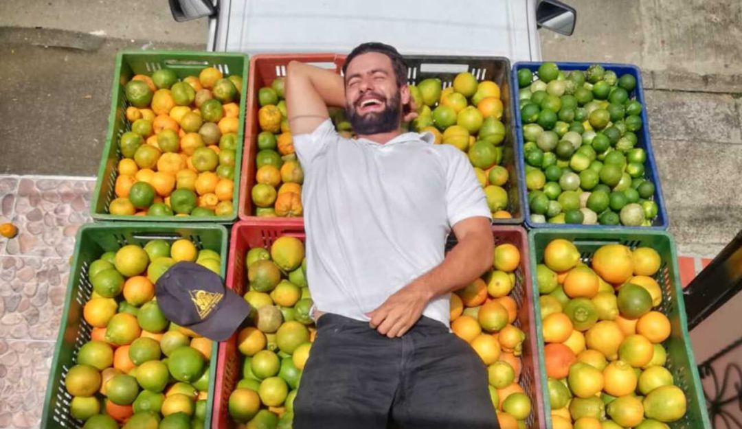"El man de las naranjas" "El man de las naranjas"