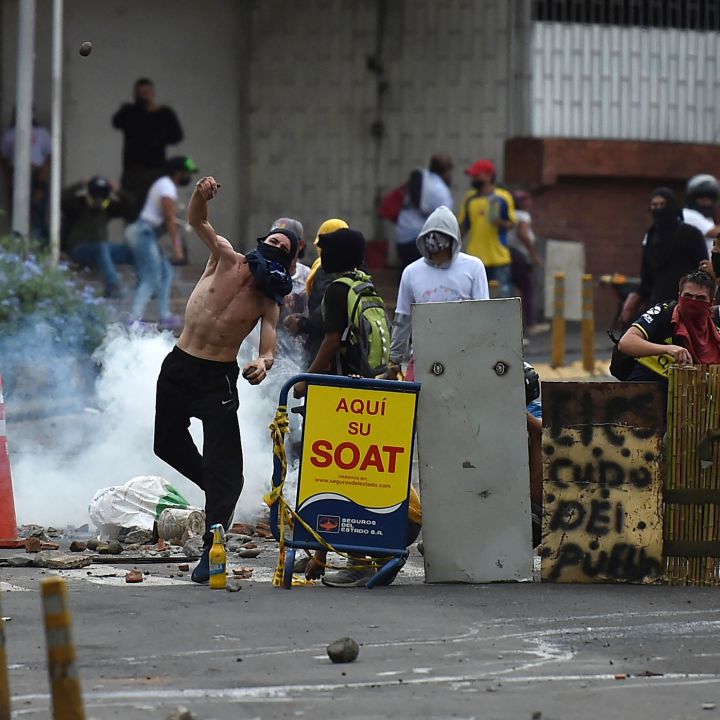 La vida en ‘Puerto Resistencia’: la primera línea y más