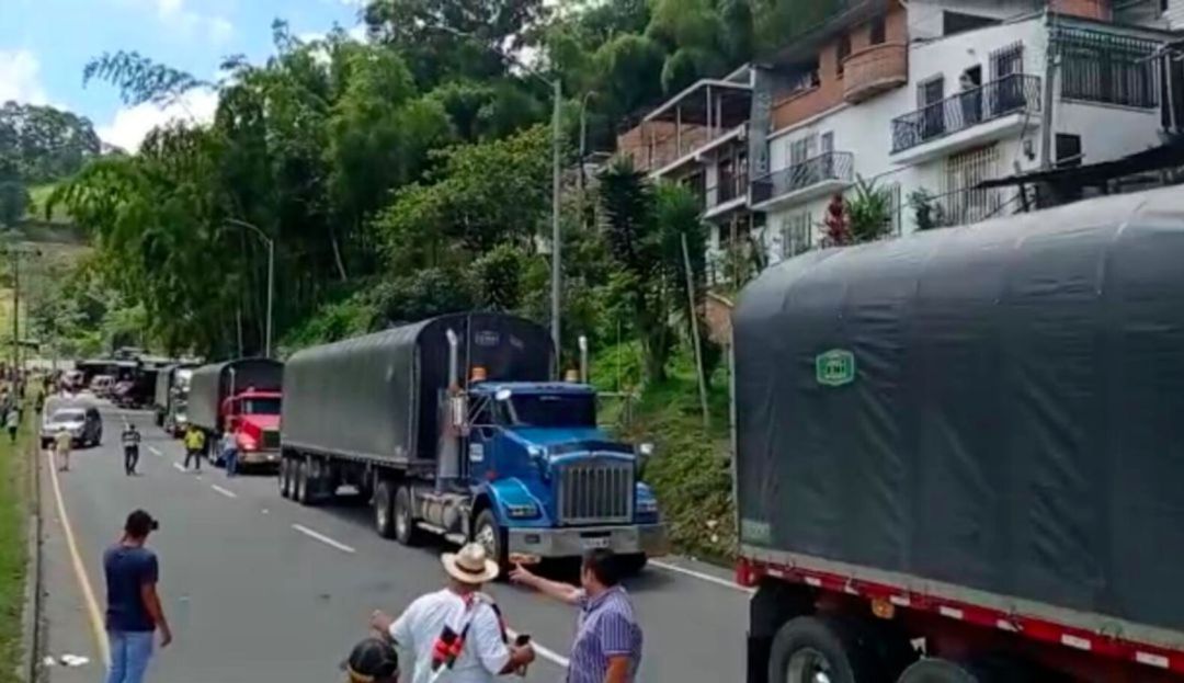 Bloqueo de camioneros. Bloqueo de camioneros.