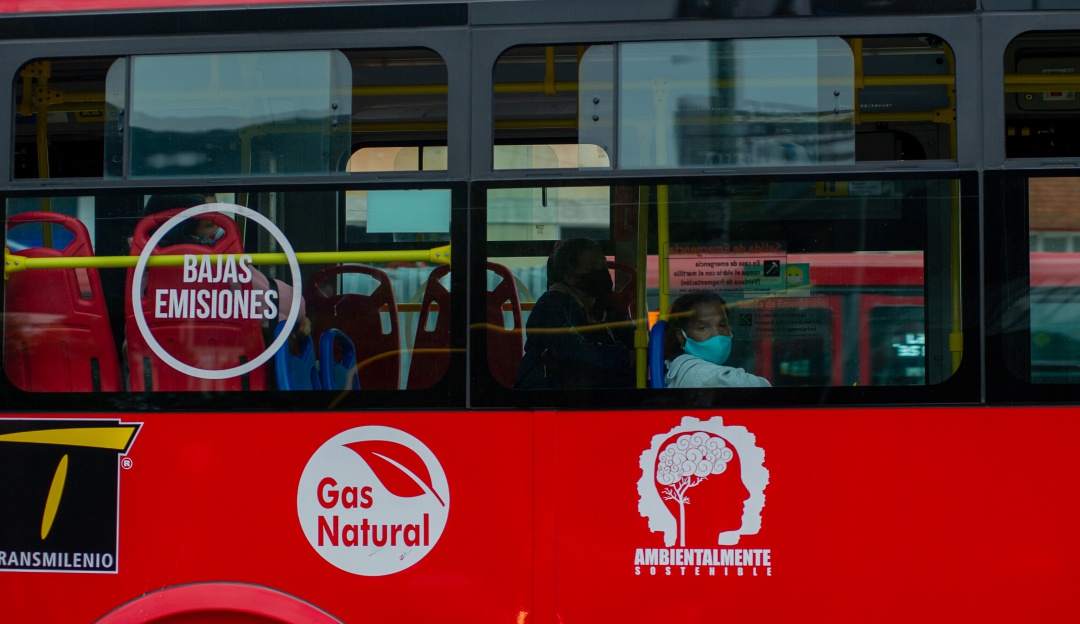Transmilenio reporta bloqueo total del sistema Transmilenio reporta bloqueo total del sistema