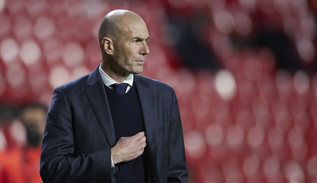 Zidane: “Cómo voy a decir a mis jugadores que me voy ahora, es mentira” Zidane: “Cómo voy a decir a mis jugadores que me voy ahora, es mentira”