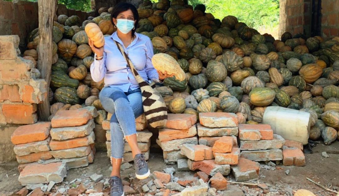 Los campesinos no han podido encontrar compradores que ofrezcan precios justos para este producto Los campesinos no han podido encontrar compradores que ofrezcan precios justos para este producto