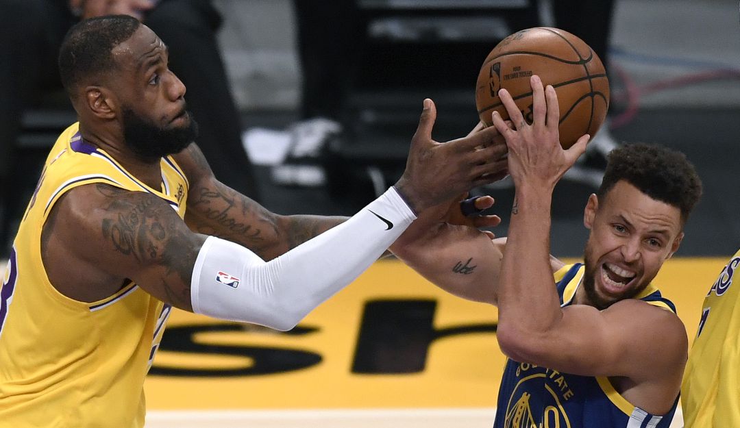 LeBron James y Stephen Curry LeBron James y Stephen Curry