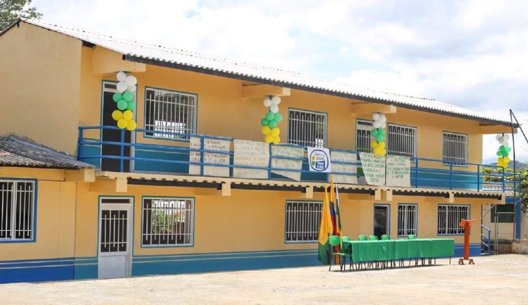 Institución Educativa La Estrella Institución Educativa La Estrella