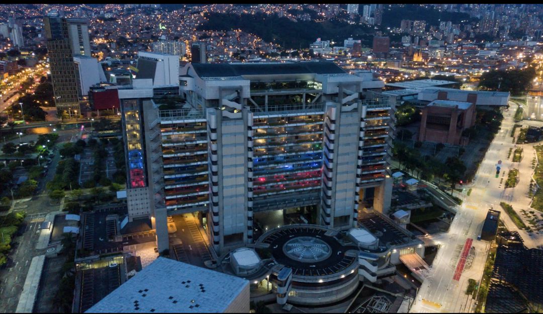La fundación Forjando Futuros y la Comisión Intereclesial de Justicia y Paz presentaron ante los juzgados administrativos una demanda formal contra el Gobierno Corporativo de Empresas Públicas de Medellín La fundación Forjando Futuros y la Comisión Intereclesial de Justicia y Paz presentaron ante los juzgados administrativos una demanda formal contra el Gobierno Corporativo de Empresas Públicas de Medellín
