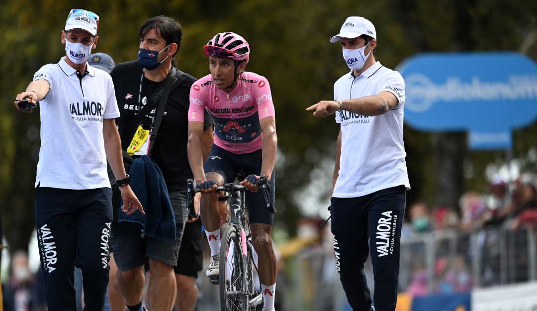 Egan Bernal es el líder del Giro de Italia Egan Bernal es el líder del Giro de Italia