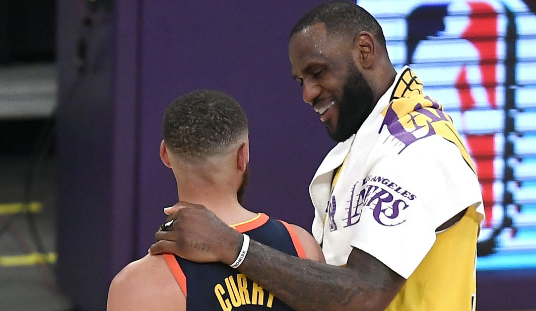 LeBron James y Stephen Curry LeBron James y Stephen Curry