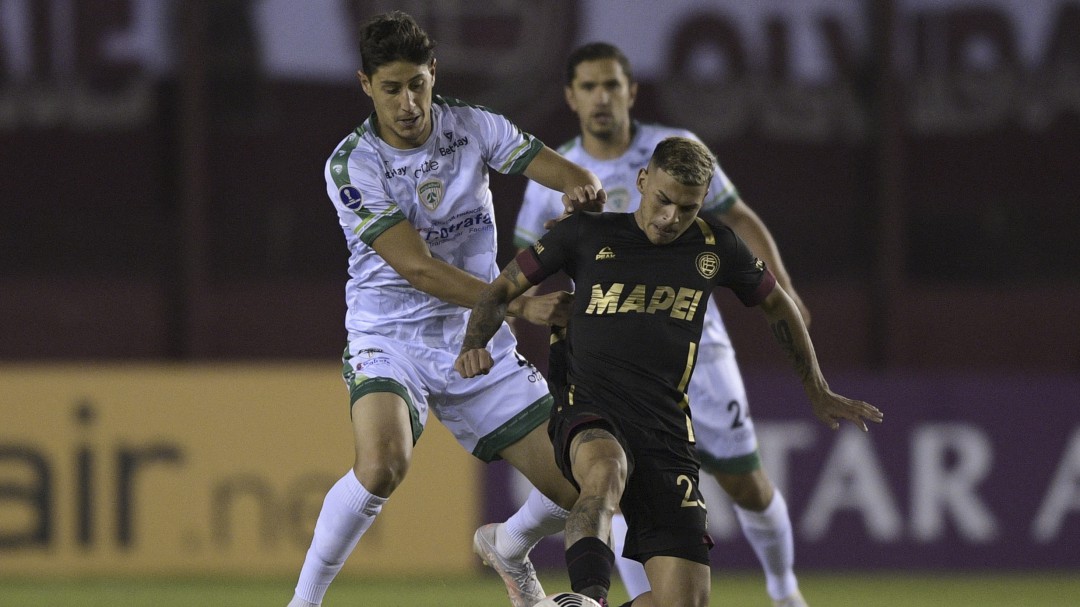 Lanús goleó a La Equidad y lo eliminó de la Copa Sudamericana