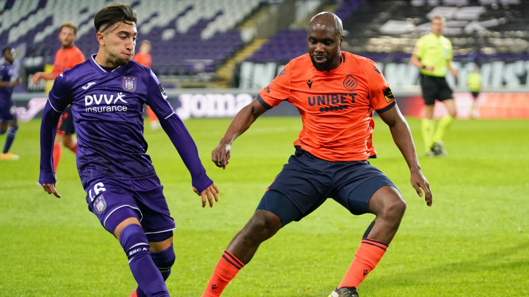 Éder Álvarez Balanta, bicampeón de la liga belga con el Brujas