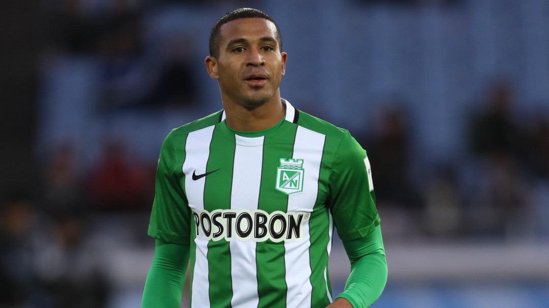 Macnelly: "Una vez Diego Lugano me dijo que me iba a partir una pierna"