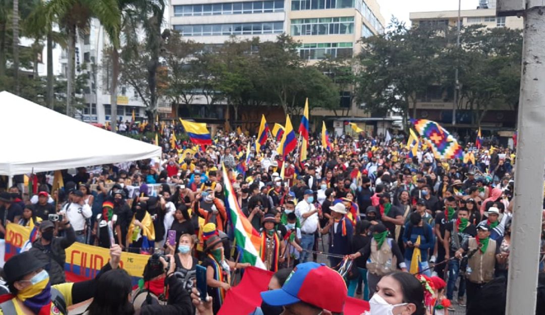La plaza de Bolívar de Armeia durante concentración por el primer mes del paro nacional La plaza de Bolívar de Armeia durante concentración por el primer mes del paro nacional