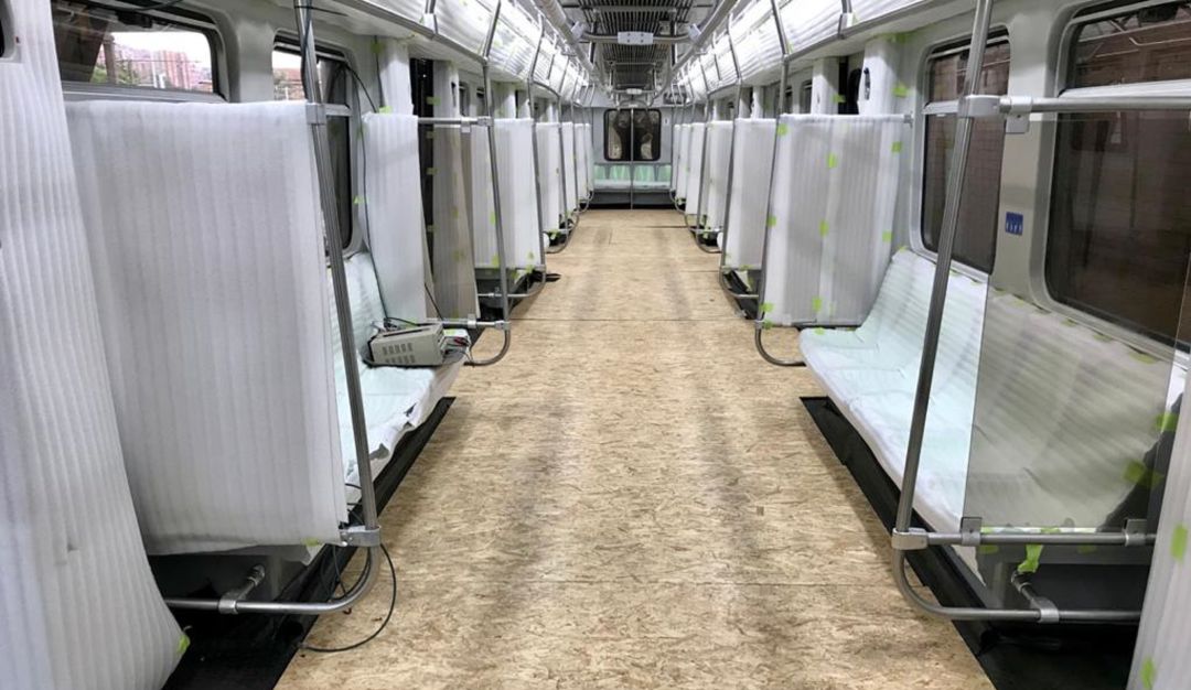 Primer tren rehabilitado. Primer tren rehabilitado.