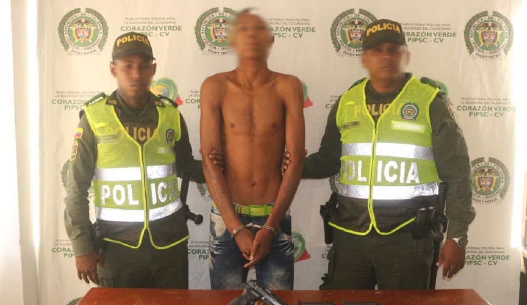 Capturado por porte ilegal de armas de fuego Capturado por porte ilegal de armas de fuego