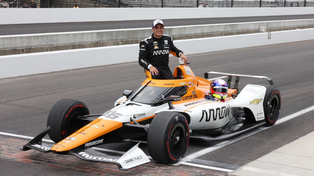 Juan Pablo Montoya finaliza en los 10 primeros puestos de Indianápolis