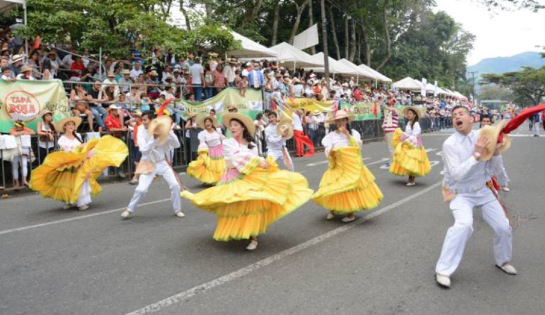 De momento las fiestas del Tolima fueron aplazadas. De momento las fiestas del Tolima fueron aplazadas.
