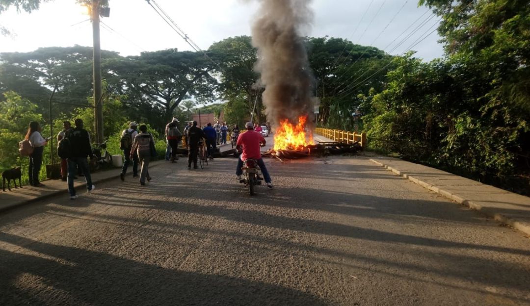 Desbloqueos de vías en Colombia Desbloqueos de vías en Colombia