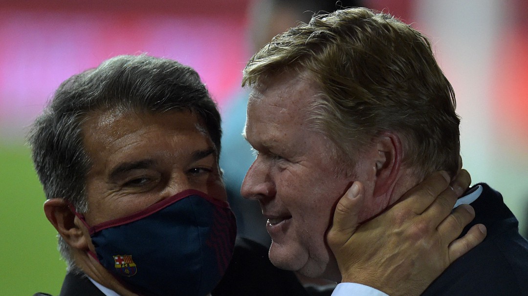 Ronald Koeman seguirá al frente del Barcelona