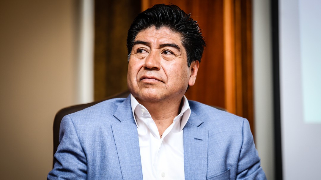 Destituido el alcalde de Quito por "incumplir sus funciones"