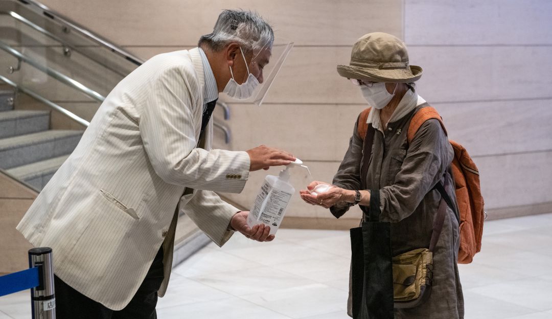 La obligatoriedad de medidas de bioseguridad e higiene habrían causado la desaparición de dos cepas de la gripe. La obligatoriedad de medidas de bioseguridad e higiene habrían causado la desaparición de dos cepas de la gripe.