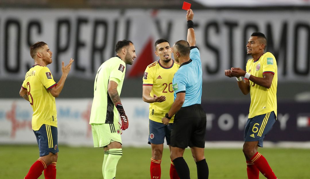 Así fue el diálogo de Sampaio con el VAR que terminó en expulsión de Muñóz Así fue el diálogo de Sampaio con el VAR que terminó en expulsión de Muñóz