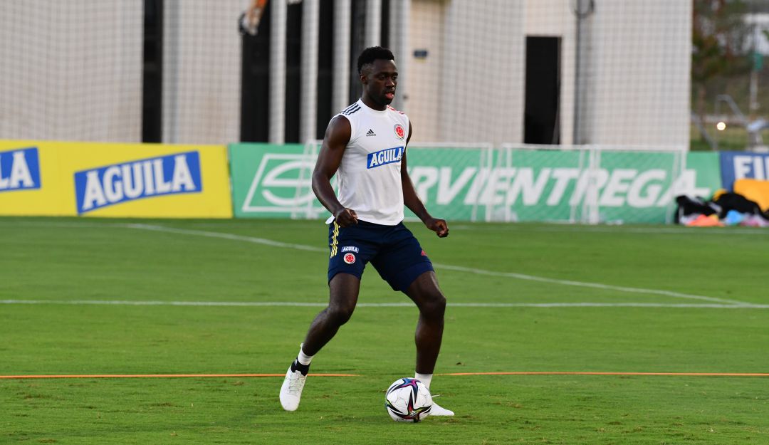 Davinson Sánchez, futbolista del Tottenham y la Selección Colombia Davinson Sánchez, futbolista del Tottenham y la Selección Colombia