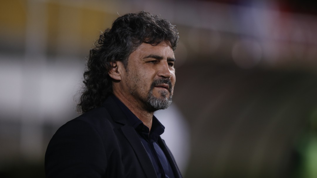 Leonel Álvarez deja abierta la puerta para dirigir a Atlético Nacional
