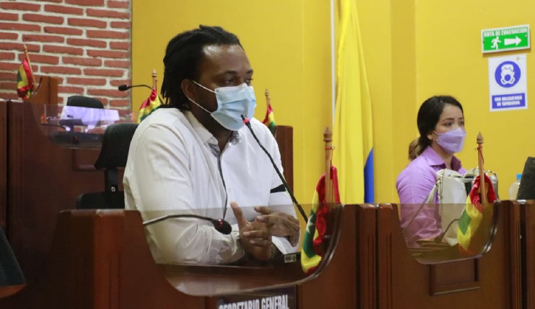 El secretario de Participación, se defendió en el debate ante el Concejo Distrital donde ya cursa una moción de censura en su contra El secretario de Participación, se defendió en el debate ante el Concejo Distrital donde ya cursa una moción de censura en su contra