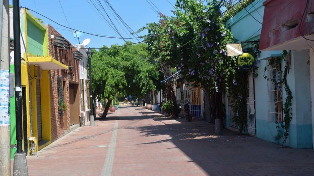Pérdidas millonarias deja la falta de energía en el Centro de Santa Marta