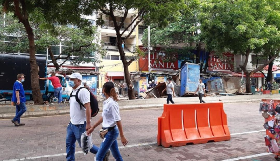 Vendedores reubicados. Vendedores reubicados.