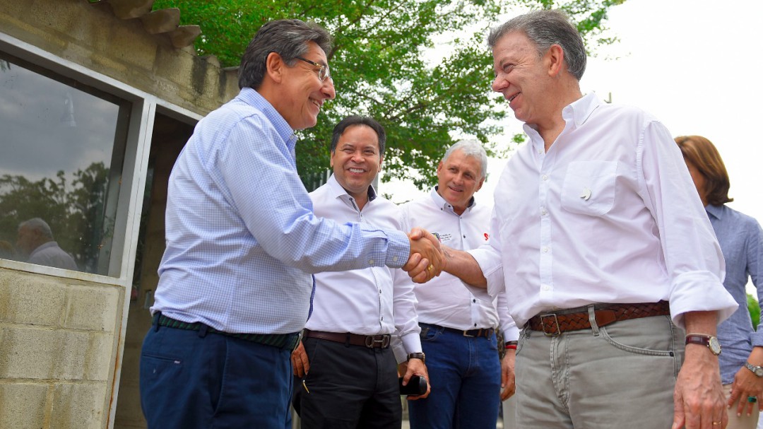 En curso nueva investigación contra Santos en Comisión de Acusaciones