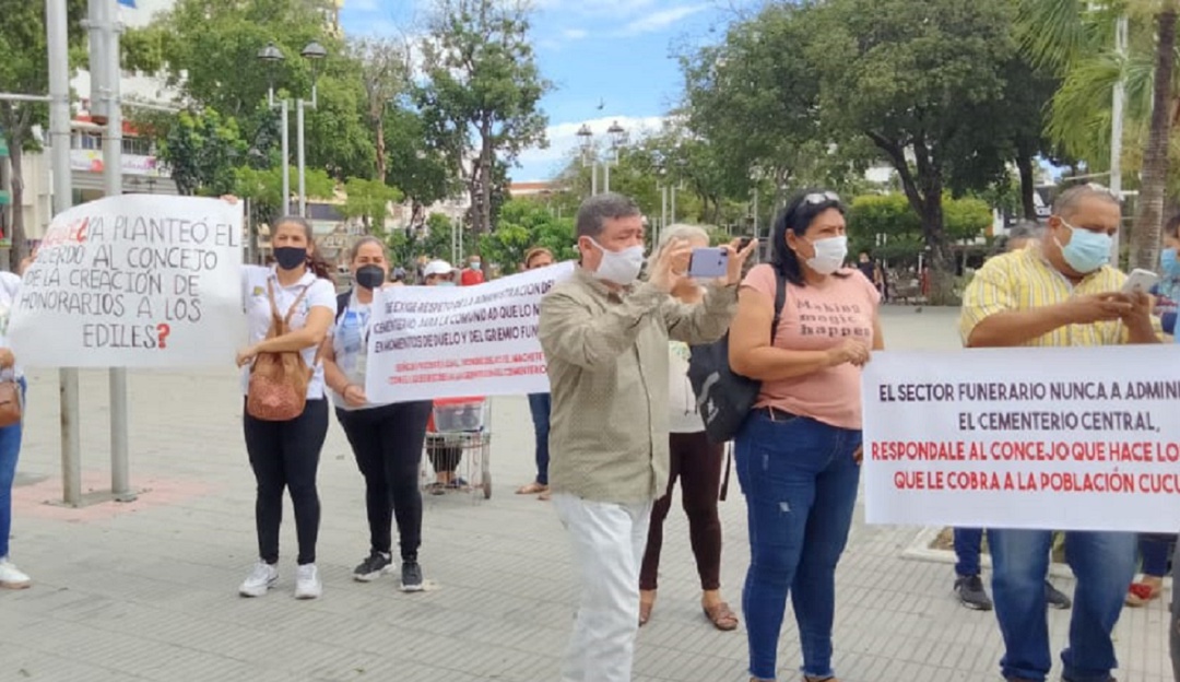 Protesta funerarias en Cúcuta Protesta funerarias en Cúcuta