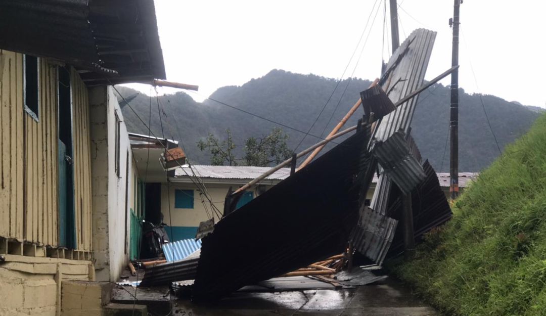 Viviendas afectadas por lluvias torrenciales en Montebonito, Marulanda Viviendas afectadas por lluvias torrenciales en Montebonito, Marulanda