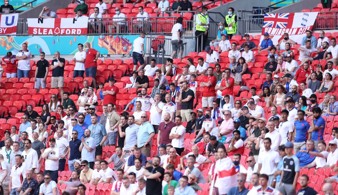 Inglaterra vs. Croacia en Eurocopa. Inglaterra vs. Croacia en Eurocopa.