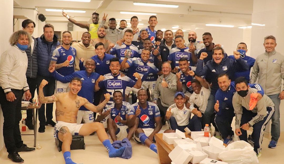 Jugadores de Millonarios festejan el paso a la final de la Liga Colombiana Jugadores de Millonarios festejan el paso a la final de la Liga Colombiana