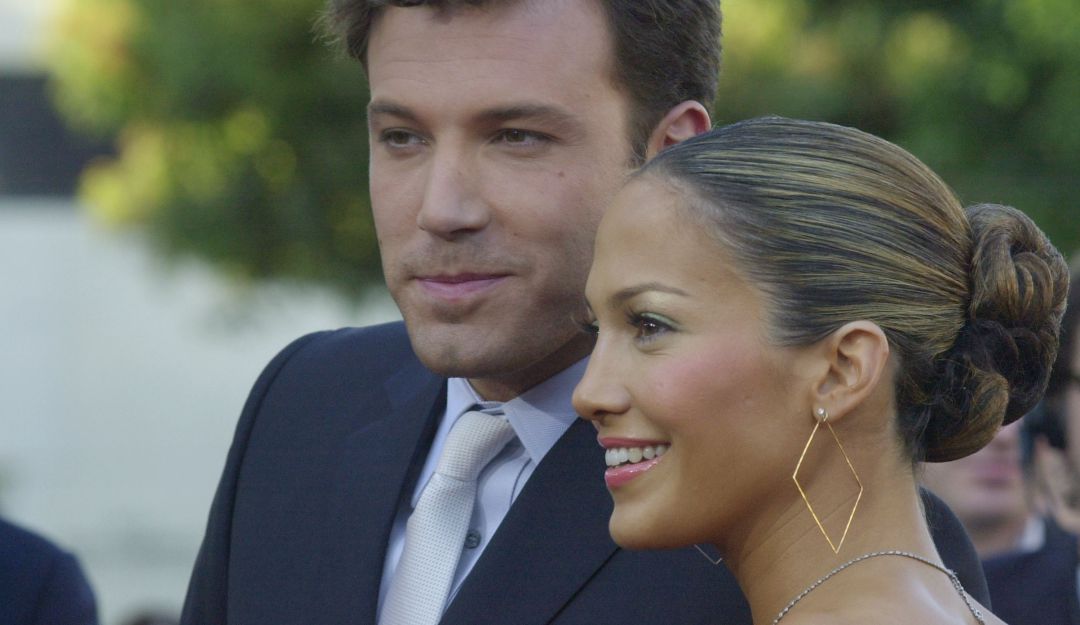 Un gran beso en una cena fue la muestra para muchos confirmaran el regreso de la pareja hollywoodense. Un gran beso en una cena fue la muestra para muchos confirmaran el regreso de la pareja hollywoodense.