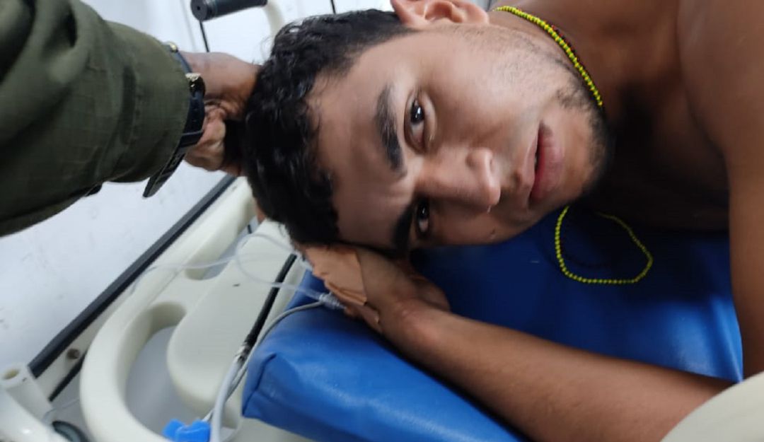 Dos uniformados hicieron uso de sus armas para proteger a una persona que era víctima del hurto a mano armada cometido por ‘El Baby’ Dos uniformados hicieron uso de sus armas para proteger a una persona que era víctima del hurto a mano armada cometido por ‘El Baby’