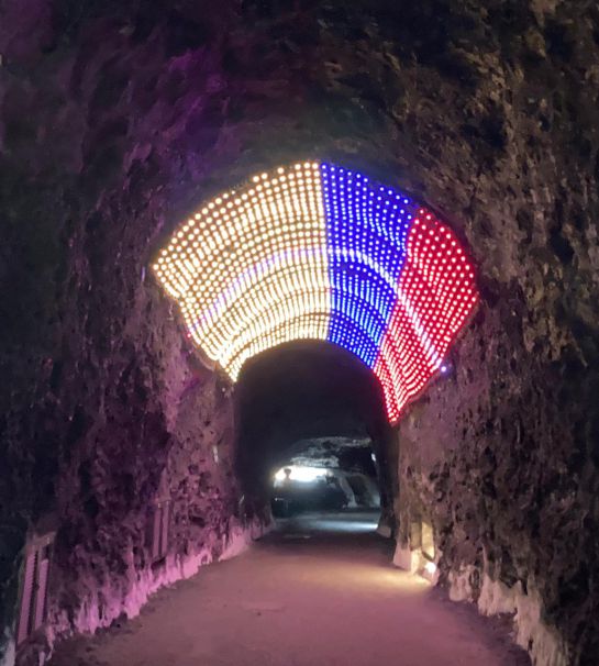 Catedral de Sal de Zipaquirá se vistió para recibir a Egan Bernal. Catedral de Sal de Zipaquirá se vistió para recibir a Egan Bernal.