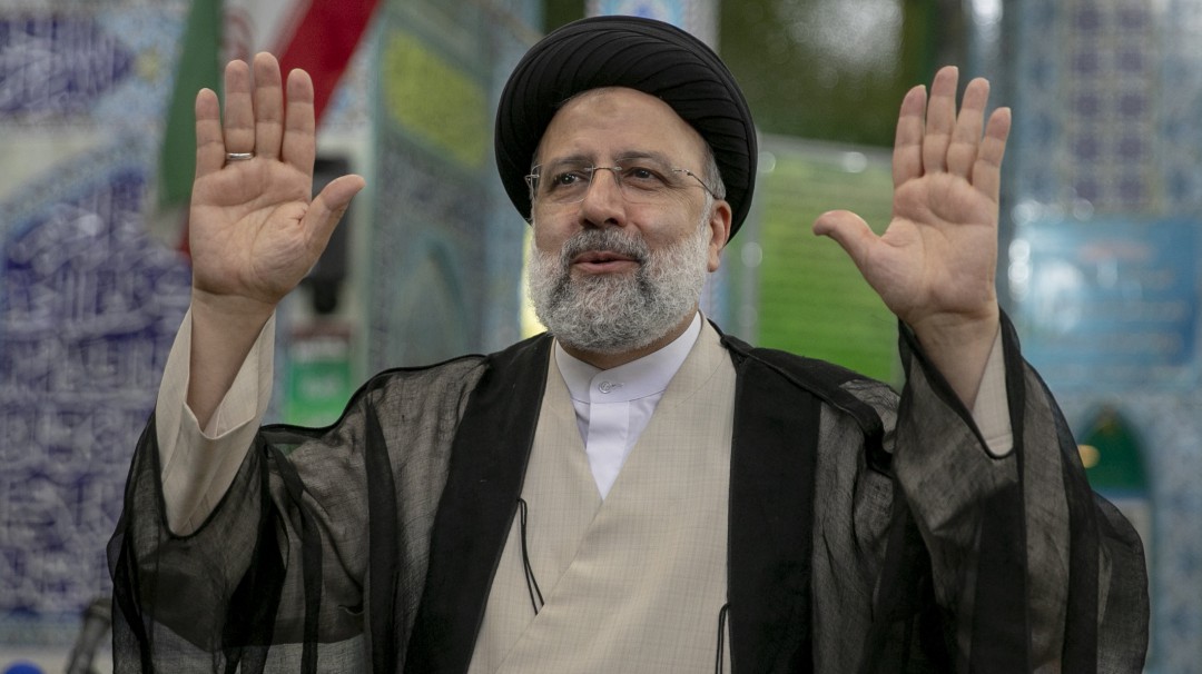 Irán eligió nuevo presidente ultraconservador y sancionado por EE.UU.