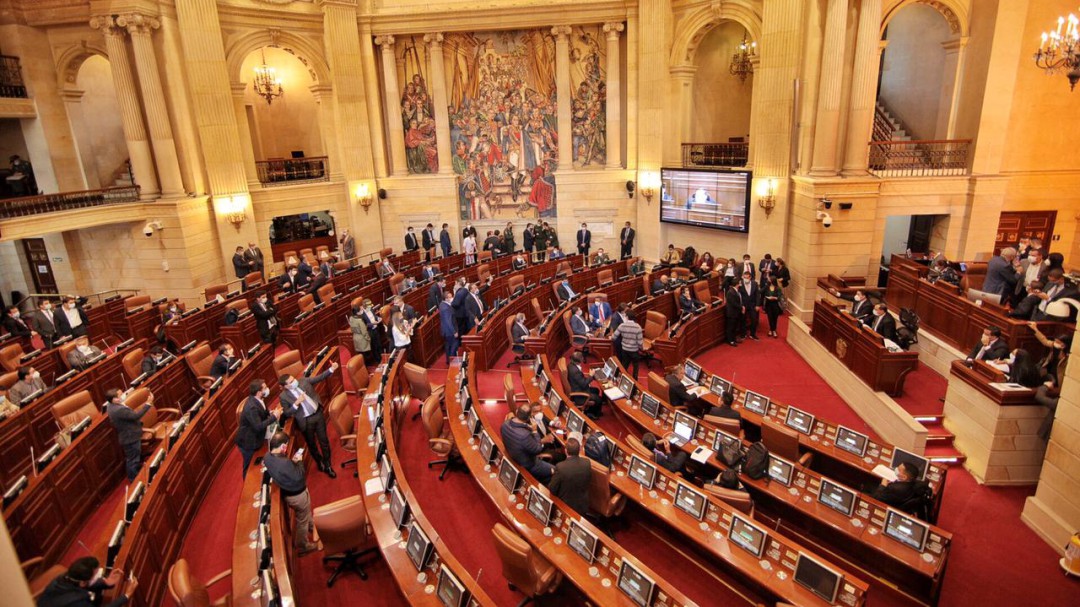 Gobierno convoca sesiones extraordinarias en el Congreso