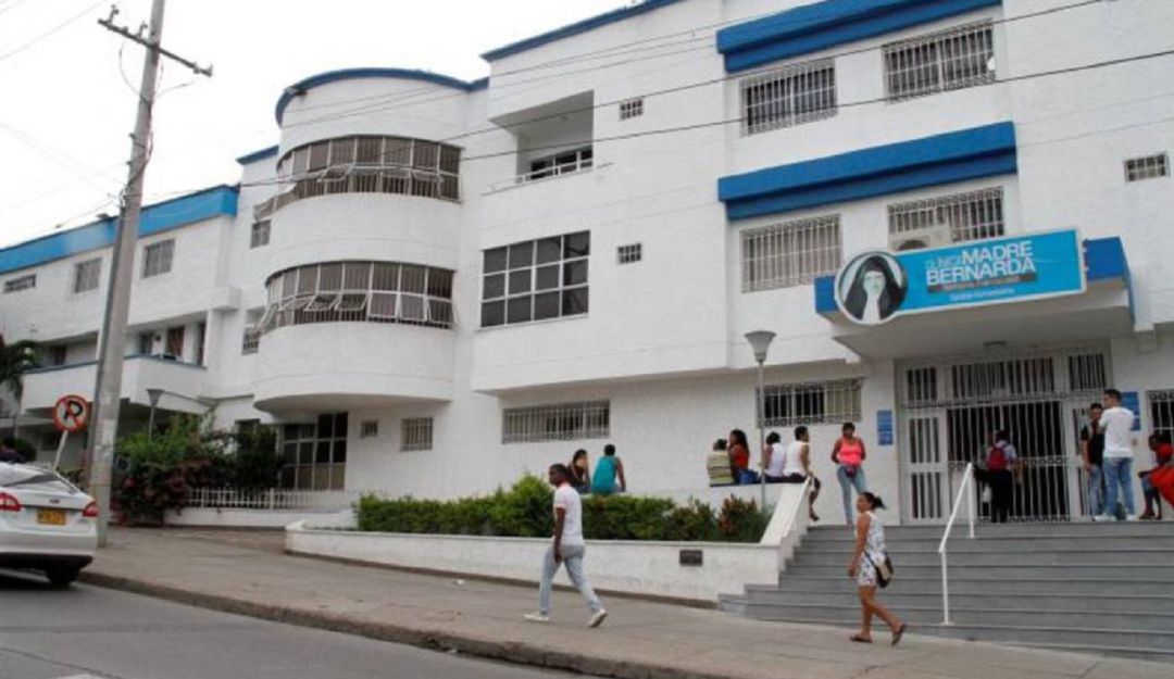 El total de Unidades de Cuidados Intensivos de la red hospitalaria de Cartagena asciende a 369 El total de Unidades de Cuidados Intensivos de la red hospitalaria de Cartagena asciende a 369