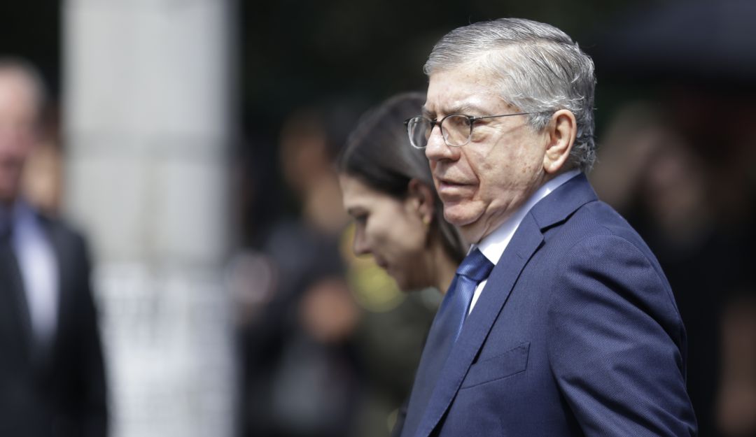 Expresidente Gaviria insiste en que la aspersión con glifosato es costosa e ineficiente Expresidente Gaviria insiste en que la aspersión con glifosato es costosa e ineficiente