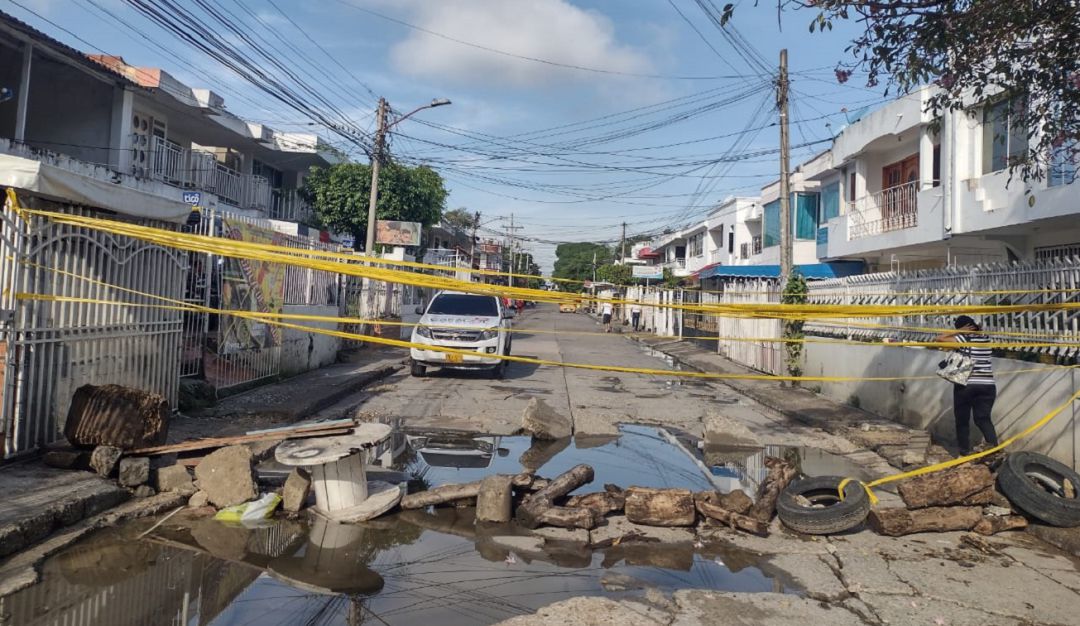 Los vecinos siguen esperando a secretaría de infraestructura y hasta el momento no hay respuestas Los vecinos siguen esperando a secretaría de infraestructura y hasta el momento no hay respuestas