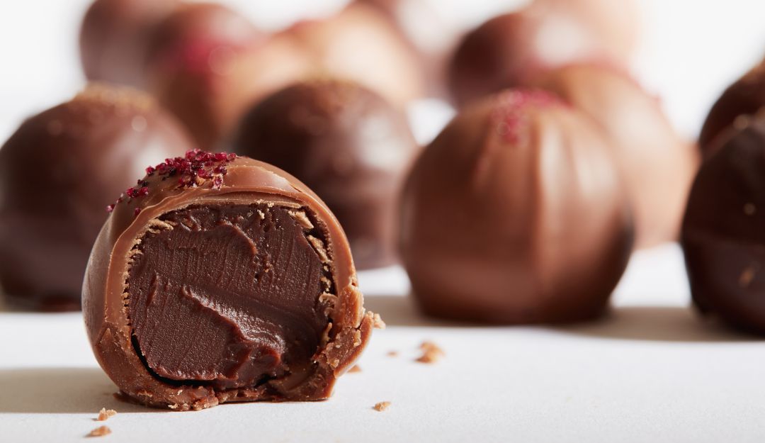Una razón para empezar el día con un pedazo de chocolate Una razón para empezar el día con un pedazo de chocolate
