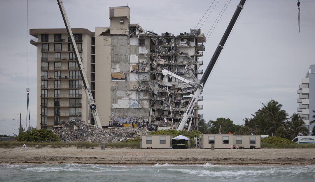 Edificio colapsado en Surfside Edificio colapsado en Surfside